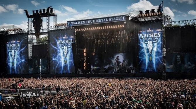 https://i1.wp.com/vanguarddaily.com/wp-content/uploads/2017/05/Wacken_Open_Air_2015-2482.jpg?fit=800%2C445&ssl=1